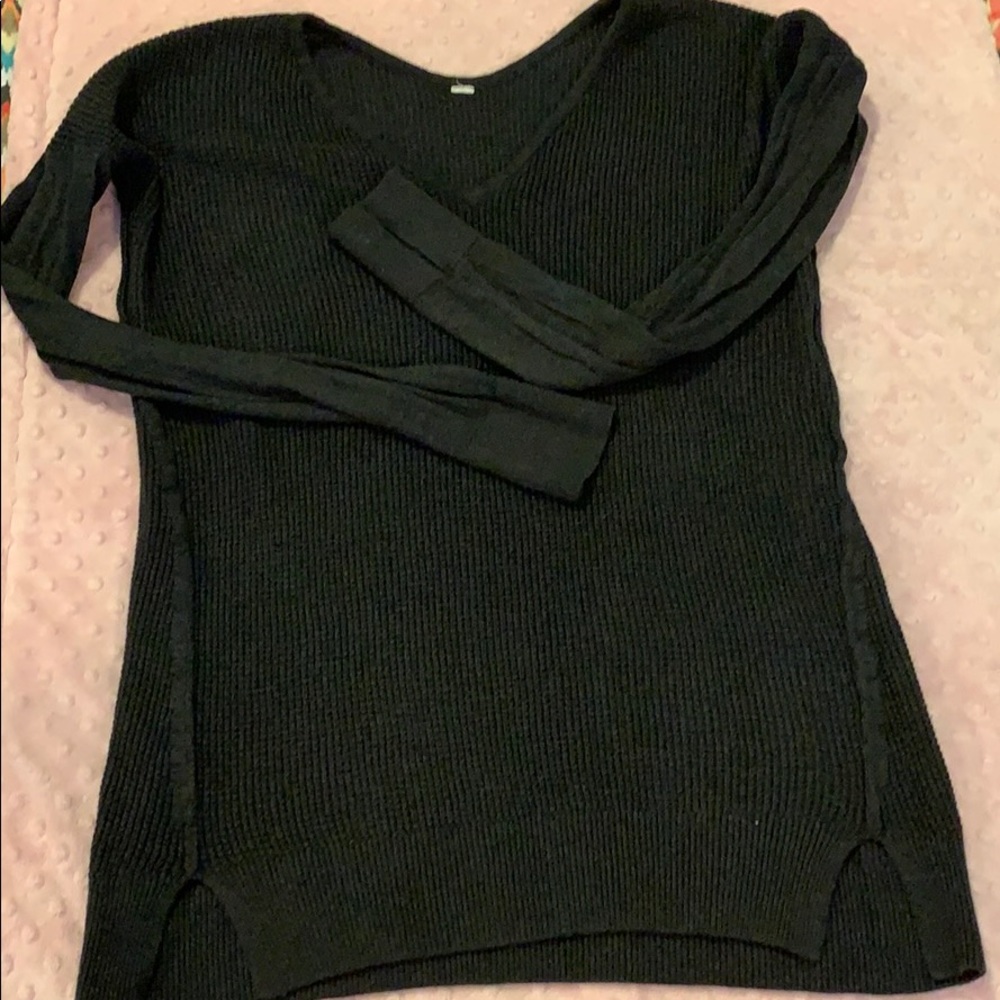 Lululemon long sleeve light weight sweater 6